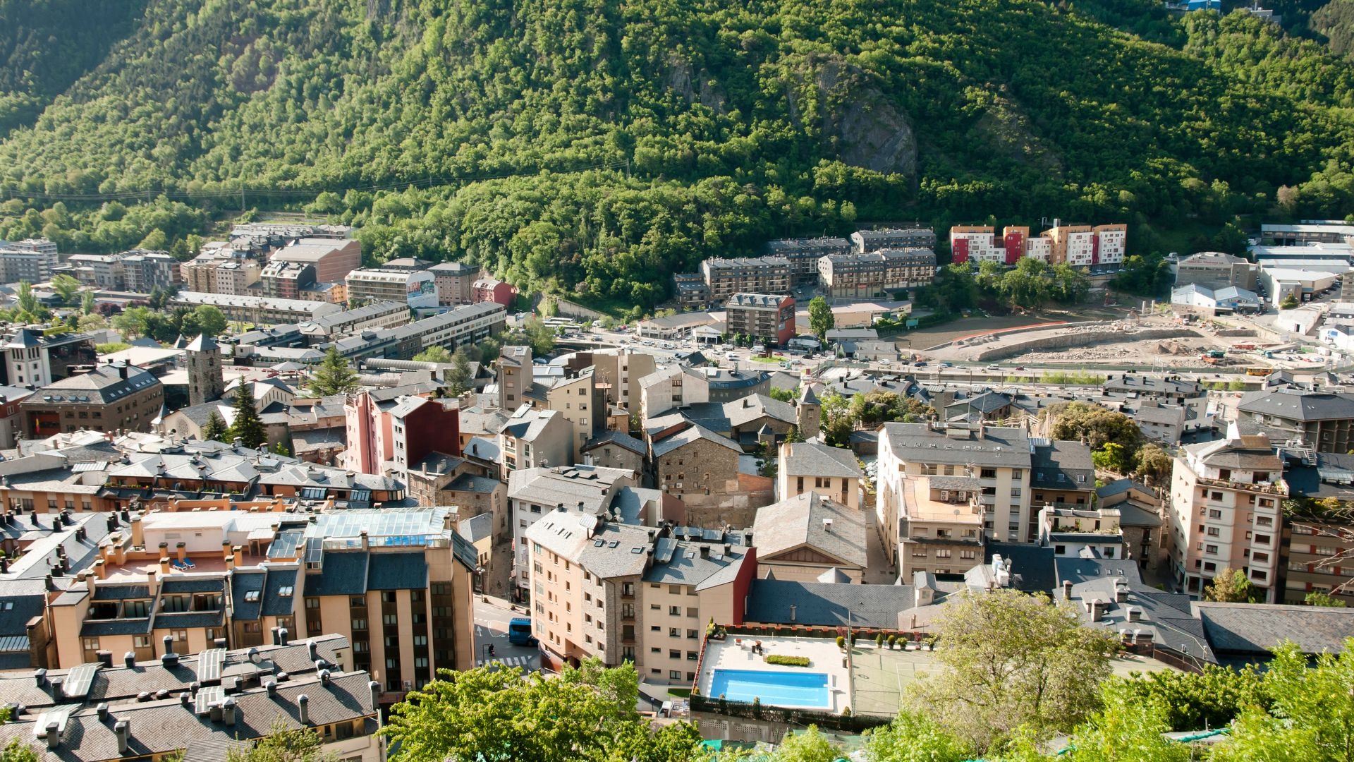 Immobilier en Andorre : des prix en hausse malgré un léger ralentissement des ventes